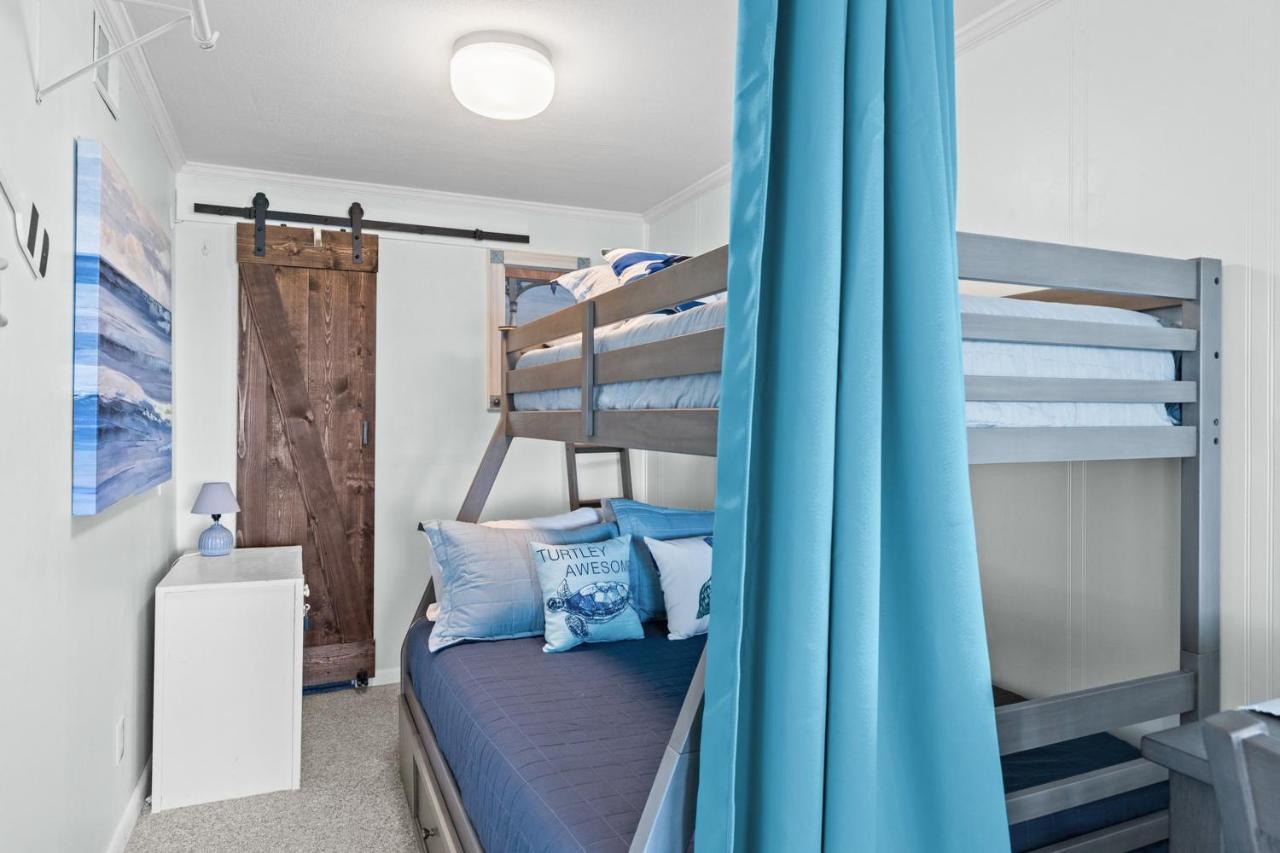 Appartamento Turtle Cove Retreat Atlantic Beach Esterno foto